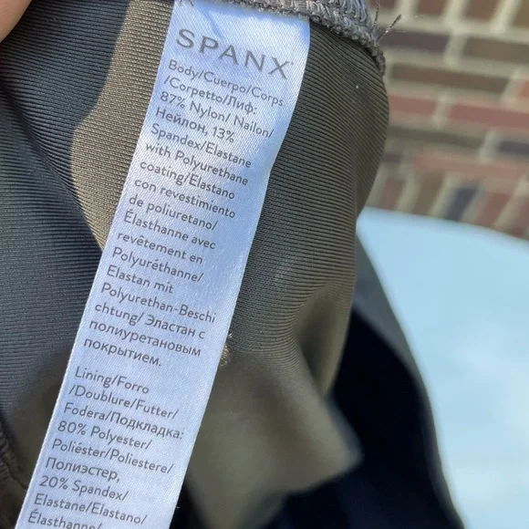 SPANX Gunmetal Shimmer Gray Leggings Size XL - Picture 4 of 6